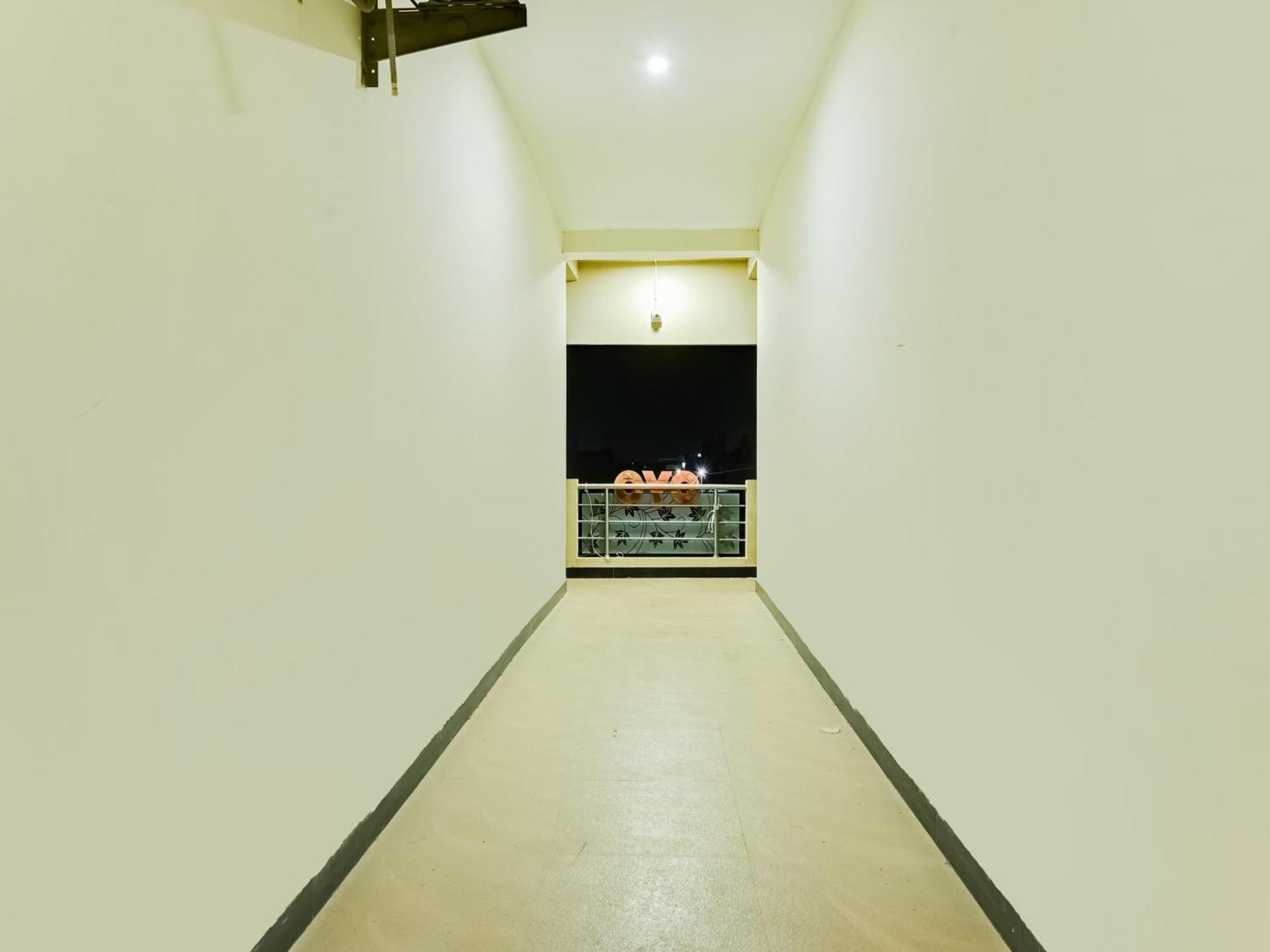 Hotel O A K Residency Κοϊμπατόρε Εξωτερικό φωτογραφία
