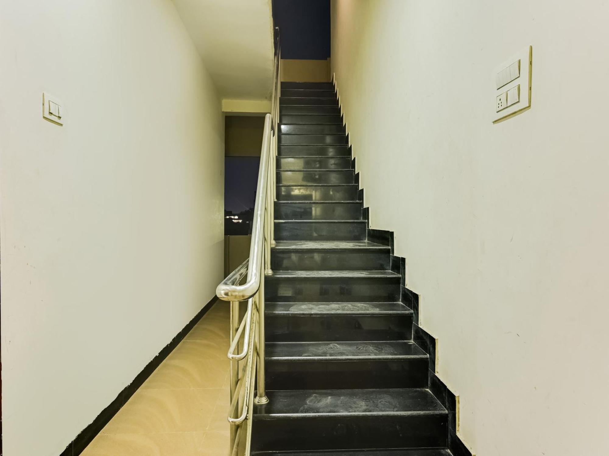 Hotel O A K Residency Κοϊμπατόρε Εξωτερικό φωτογραφία