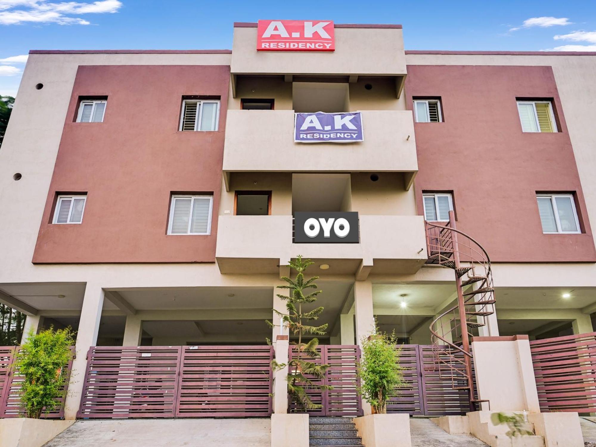 Hotel O A K Residency Κοϊμπατόρε Εξωτερικό φωτογραφία